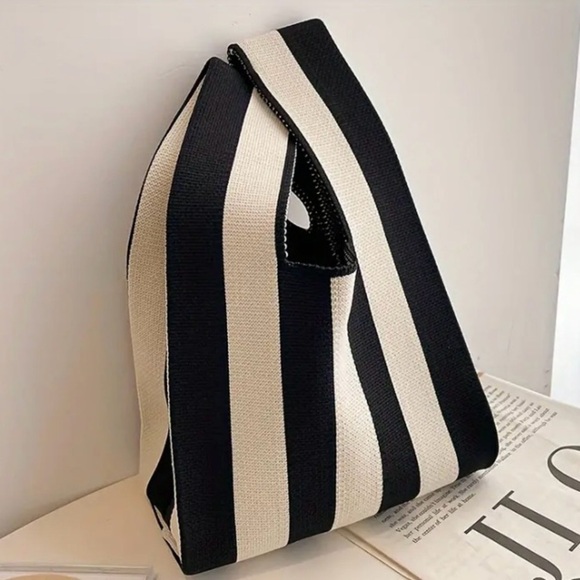 Striped Knitted Striped Small Tote Bag - Picture 2 of 10